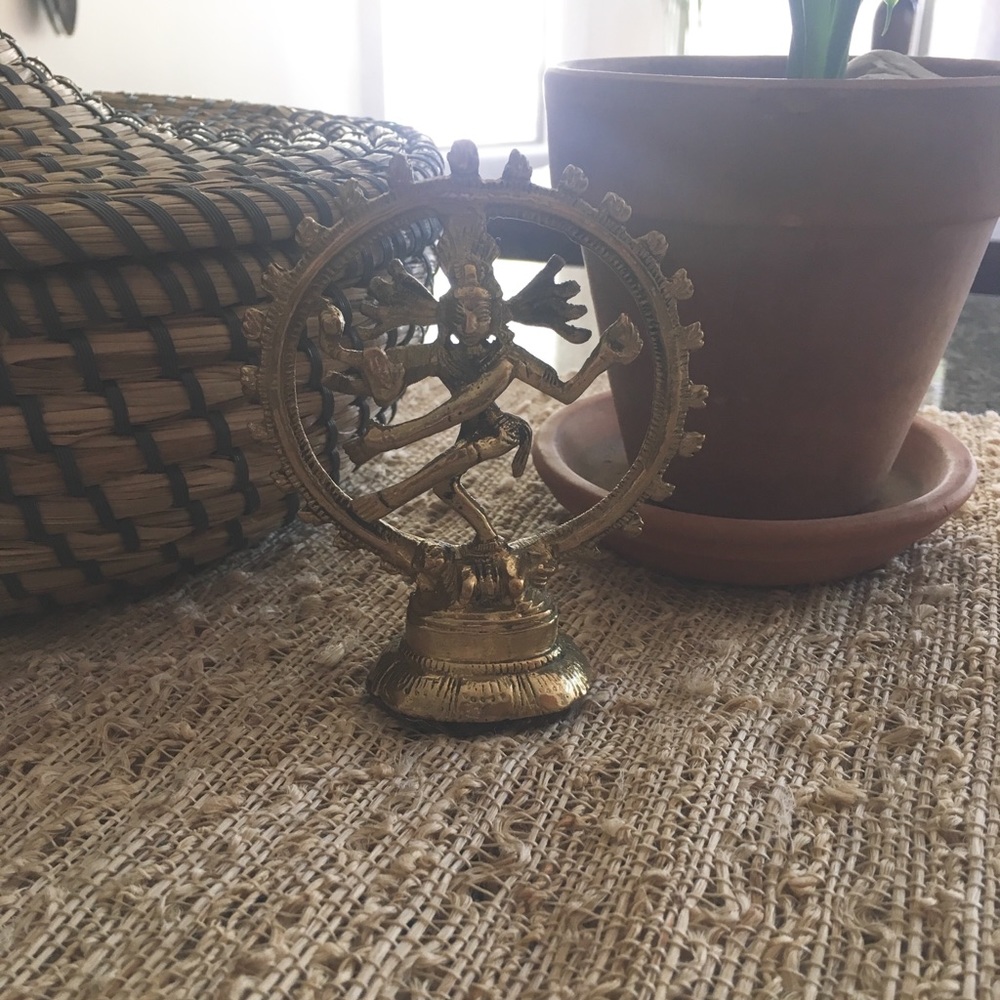 Shiva statuette